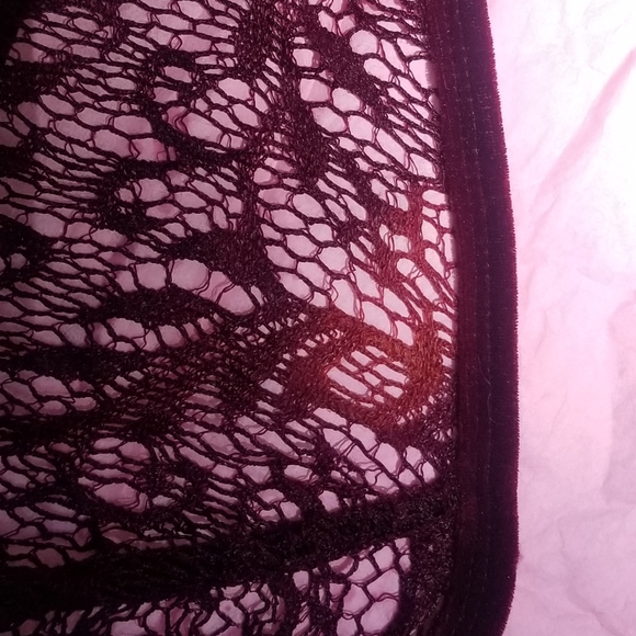 Meet your Posher, Sam - Picture 3 of 3